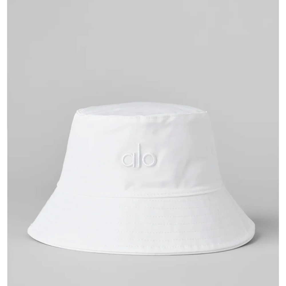 Alo Fundamental Bucket Hat